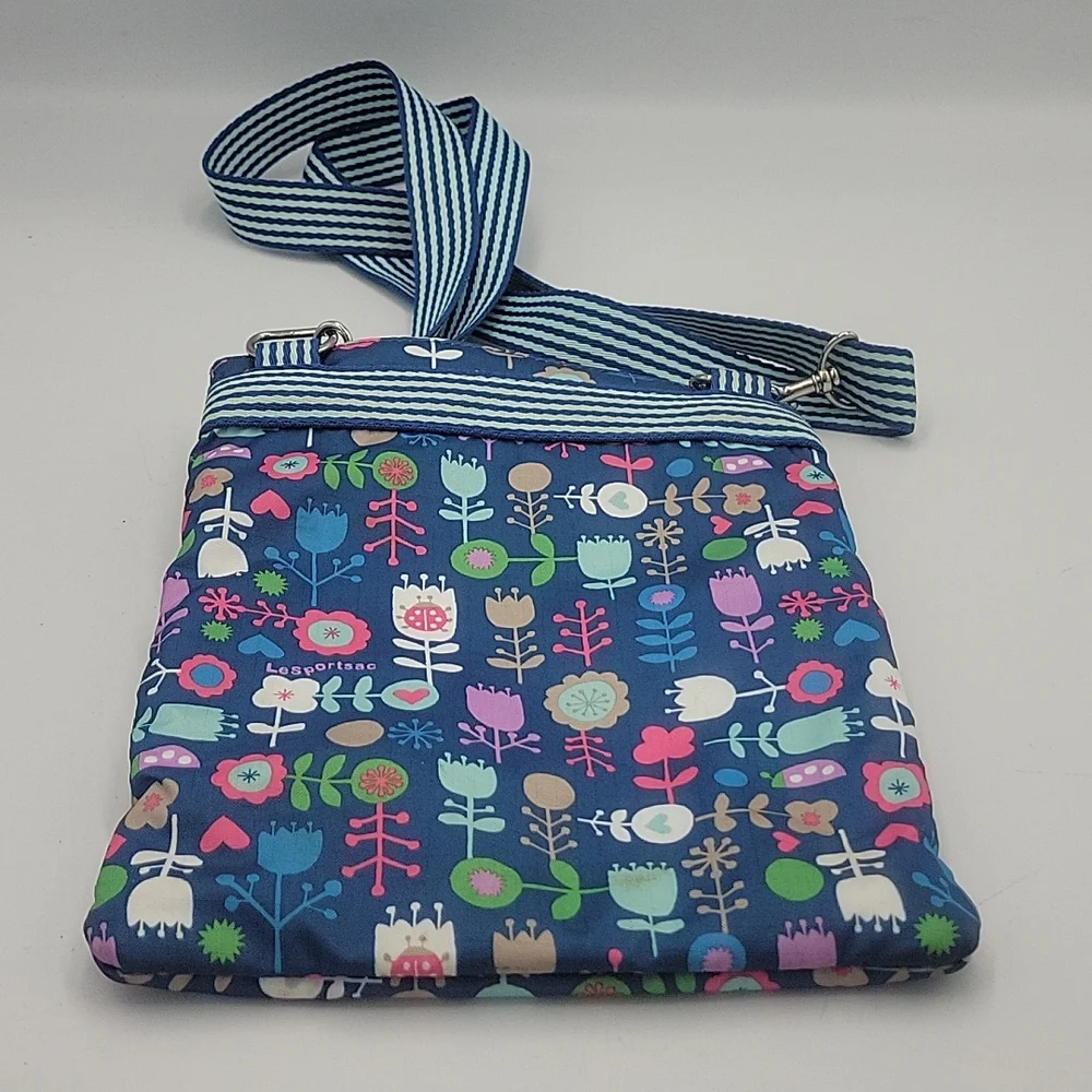 LeSportSac Crossbody Bag - Picture 3 of 4